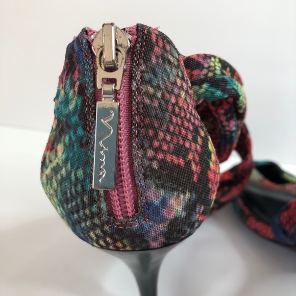 Nina Strap Color Heels #8.5 - Picture 6 of 11